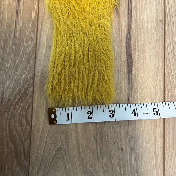 Yellow Mustard Cropped Long Sleeves Cardigan, Mohair/Faux Fur Chunky Soft Cozy - Picture 11 of 11